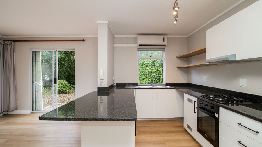 To Let 2 Bedroom Property for Rent in Hout Bay Western Cape